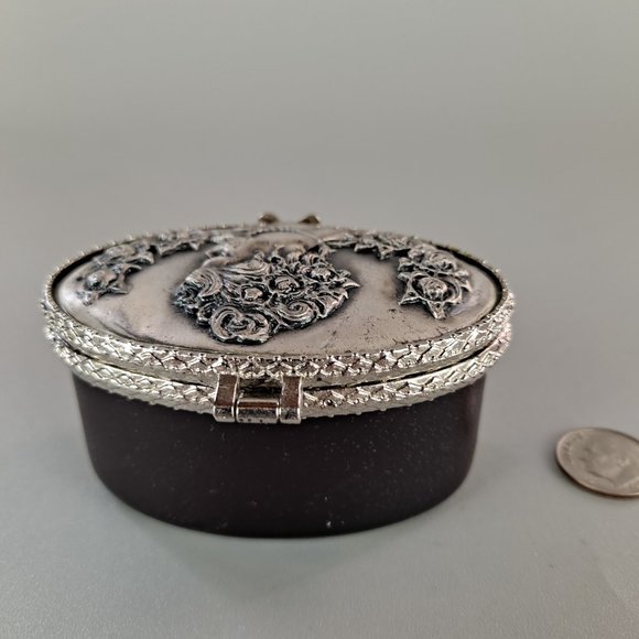 Art Nouveau Style Trinket Box with Hinged Lid - Picture 4 of 7